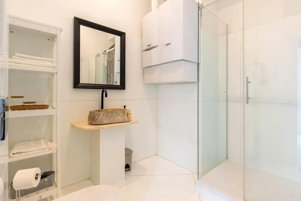 Apartamento Luxurioes Wohnen Mit Anbindung Ans Zentrum 20 Minuten Viena